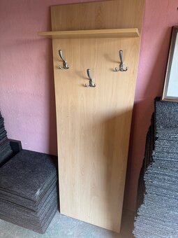 Vybavení obchodu s oblečením - 8