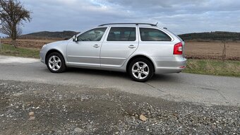 Škoda Octavia II Facelift kombi - 8