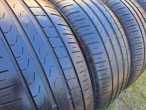 4x Letní pneu Pirelli Cinturato P7 - 235/45 R18 - 65% - 8