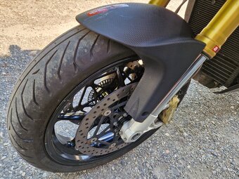 Aprilia Caponord 1200 - 8