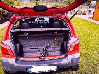 Prodám Toyota Yaris, 1.0, r.v.1999 - 8