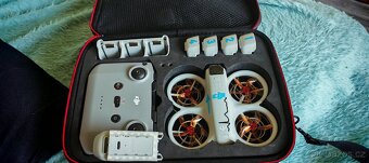 DJI NEO - 8