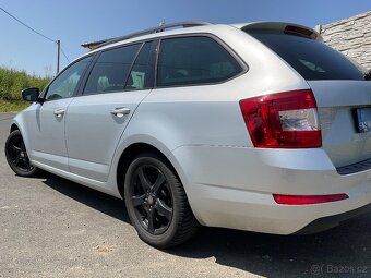 Škoda Octavia Combi STYLLE 2.0l diesel rok 2016 Navi Alu Top - 8