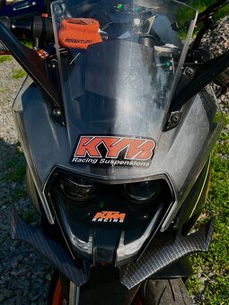 Ktm rc 125 - 8