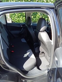 Citroen C3 1.1i, rok výroby  10/2010,najeto  64000 km - 8