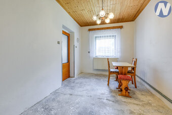 Rodinný dům u lesa v obci Dubenec – oáza klidu kousek od Pra - 8