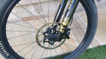 Specialized Turbo Levo Expert 2022 - 3.generace - 8