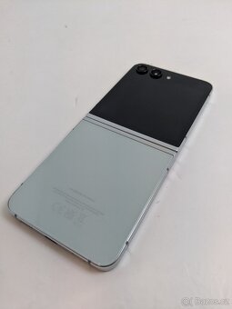 Samsung Galaxy Z Flip5 8/256gb Cream. NA DILY - 8