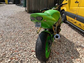 KAWASAKI ZX 900 SPECIÁL DESIGN - 8