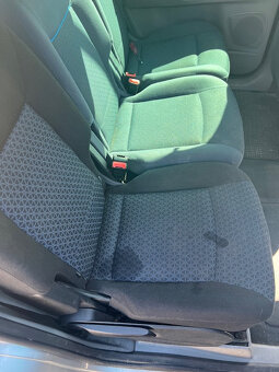 Prodám Ford Galaxy - 8