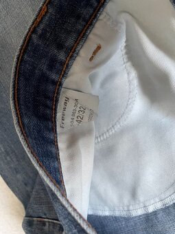 Panske Jeans Freeway, střih Regular, pas 110 delka 108 cm - 8