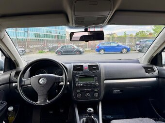VOLKSWAGEN JETTA 2,0 FSI 110 KW KLIMA,PRAVIDELNÝ SERVIS, - 8