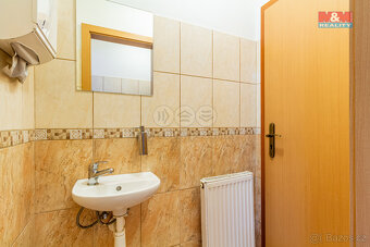 Prodej restaurace, 159 m² Vimperk vč. tenisového kurtu - 8