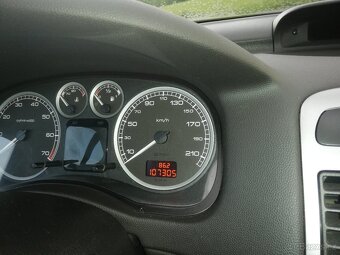 Peugeot 307 - 8