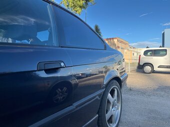 Bmw e36 323i coupe - 8