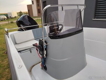 Prodám loď Relax 500 s výbavou, rok 2021, top stav - 8