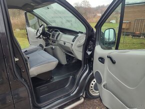 Opel Vivaro 1.9 DCi tažné rám z.pneu - 8