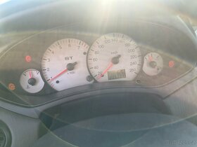 Ford Focus ST 170 - 8