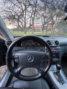 Mercedes-Benz CLK 240 Avantgarde - 8