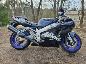 Kawasaki Ninja ZX7R r.v.1997 - 8