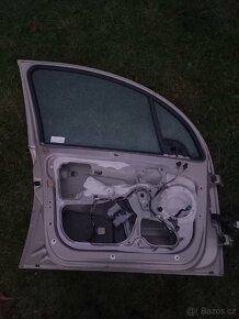 Citroen C3 - dveře, nárazník Z, blatník LP, zrcátko L - 8