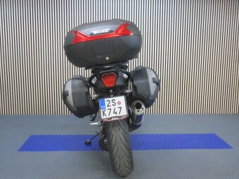 BMR K 1200R - 8