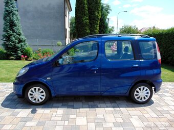 TOYOTA YARIS VERSO 1.3 63kW BENZIN - 8