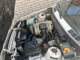 Bmw e30 318i touring - 8
