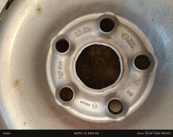Prodám zimní kola na Volkswagen Caddy 195/65 R15 T - 8