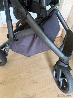 Kočárek Roan bass next - 8