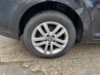 Díly - VW Touran 2011. 1,6 TDi - 8