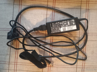 notebook Dell Vostro 1014 14" s 120 GB SSD - 8