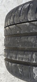 1x Pirelli P Zero 255/35 R19 - 8