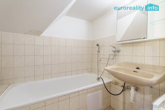 Prodej, 2 x byt, 3+1, 1+kk, Nejdek - centrum - 8