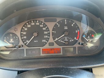 BMW 320d 110kw automat e46 facelift - 8