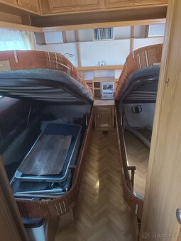 Karavan WILK de Luxe - 8