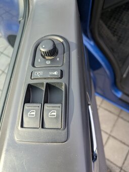 Volkswagen Multivan Comfortline 2.5 TDI, 96 kW, DPH - 8