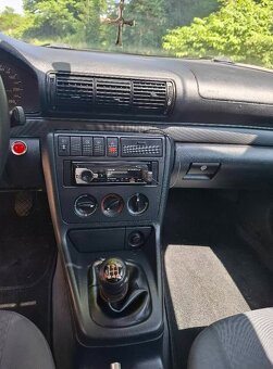 audi A4 B5 1.6 - 8