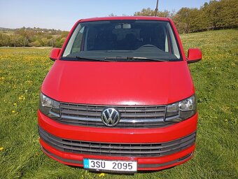 VW Transporter T6 2.0TDI LONG 8 míst koupeno nové ČR - 8