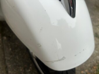 Vespa GTS SUPER 300 - 8