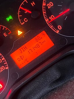 Fiat grande Punto 1.2 - 8