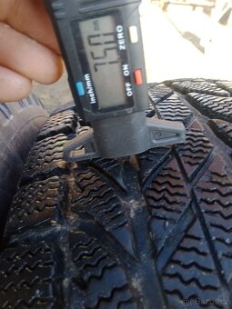 205/70/15 -suzuki Vitara - 8