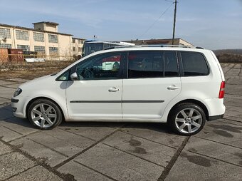 Volkswagen Touran 1.4TSi - 8