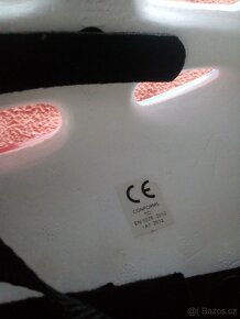Prodam helmu s beruskama vel.50 - 52 cm,top stav,jako nova,m - 8