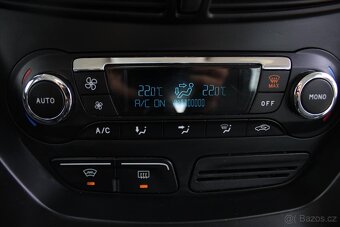 Ford C-MAX 1.6i 92kW TITANIUM TAŽNÉ (2011) - 8