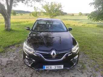 Renault Megane IV 1.3tce 103kw - 8