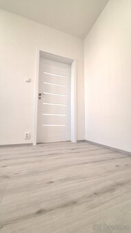 Pronájem 2+1 DUHA, Ostrava-Poruba, 8. obvod, M. Bajera - 8
