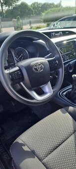 Toyota Hilux 2.4 D-4D 110kW ČR 1.MAJ - 8