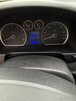 Hyundai i30 1,6l, 2008 Díly - 8