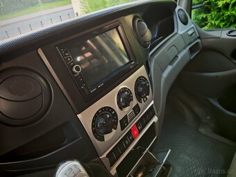 Iveco Daily 35S18C Dublecab (7 míst) - nosič kontejneru - 8